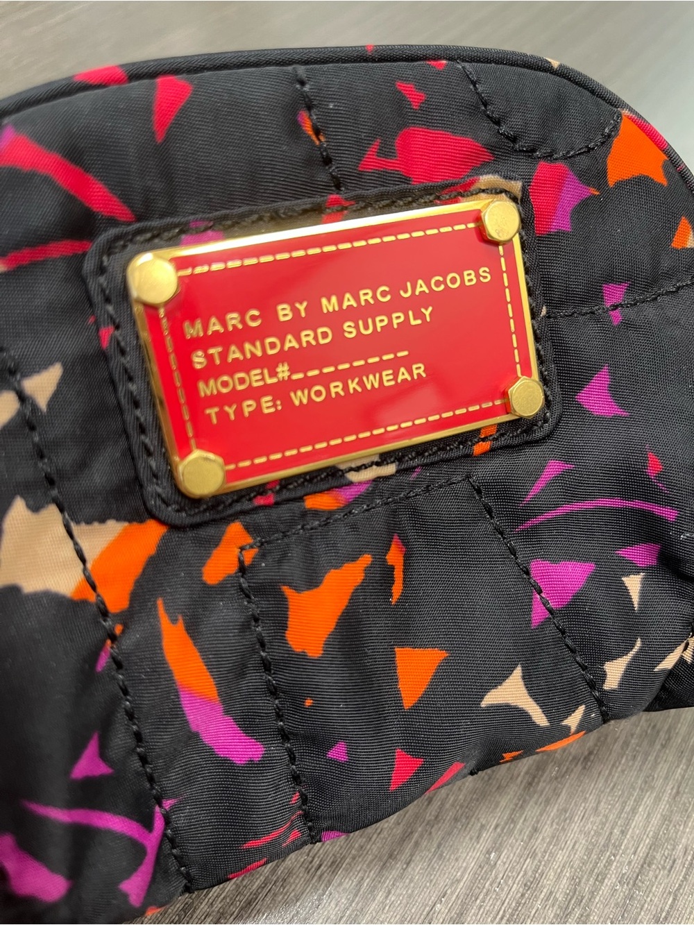 Marc By Marc Jacobs Mini Makeup Pouch - Picture 2 of 7